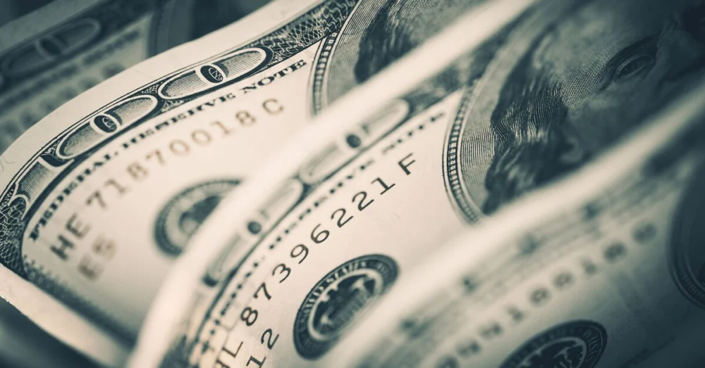 Dolar Endeksi FED’in Faiz İndirim Belirsizlikleriyle Üç Ayın En Yüksek Seviyesini Gördü