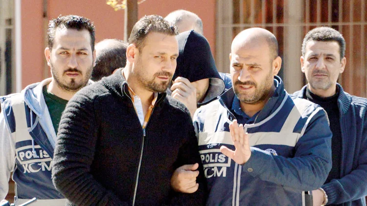 Firari E-imza Şebekesi Lideri Ziya Kadiroğlu İstanbul’da Yakalandı