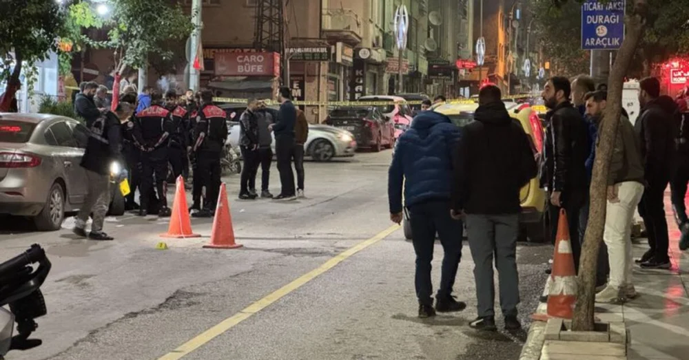Elazığda İki Grup Arasında Çıkan Silahlı Kavgada Üç Kişi Yaralandı