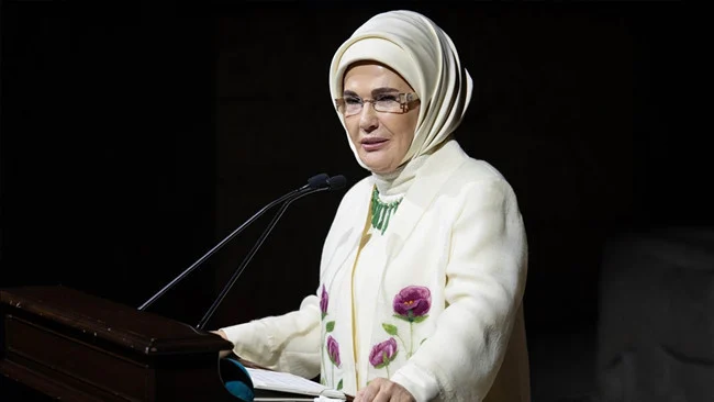 Emine Erdoğan Tarihi En Kalabalık Ergen Kuşağının Küresel Eşitsizlikler Ve Zorluklarla Yüzleştiğini Vurguladı
