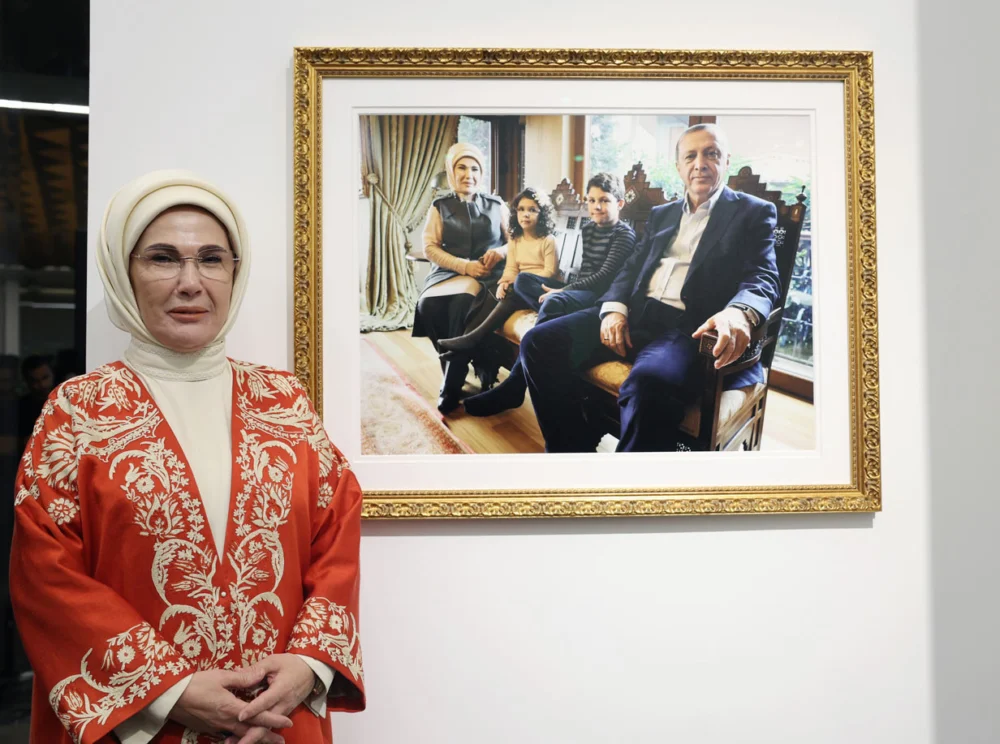 İstanbul Finans Merkezi’nde Vakıfbank Sanat Galerisi Emine Erdoğan’ın Katılımıyla Açıldı