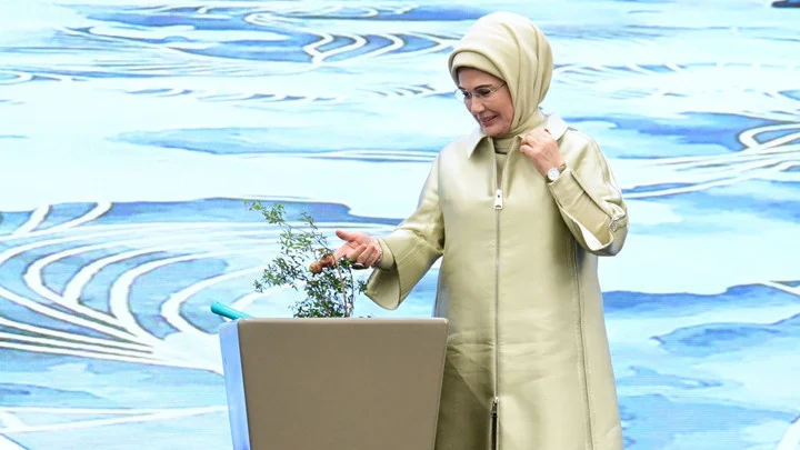 Emine Erdoğan’dan ‘Artsın Eksilmesin Dönüşüm Pazarı’na Destek Mesajı