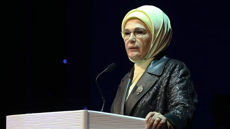 Emine Erdoğan Türkiye’nin Sıfır Atık Kararlılığını Küresel Forumla Dünyaya Taşıdı