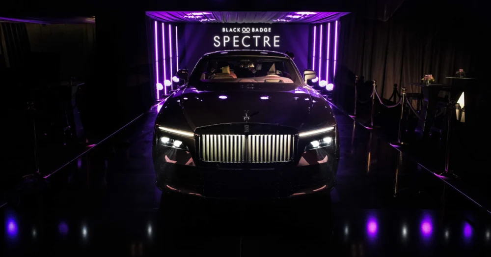 Rolls-royce’un Tarihindeki En Güçlü Modeli Spectre Türkiye’de Tanıtıldı