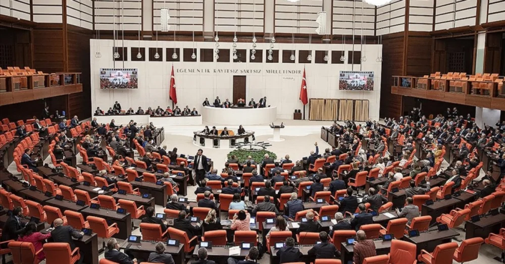 Enflasyon Düzeltmesi Uygulaması Üç Yıl Süreyle Ertelendi