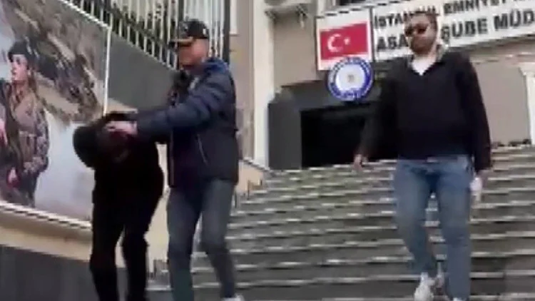 İstanbulda Yunan Uyruklu Turist Sahte Dövizle Dolandırıldı