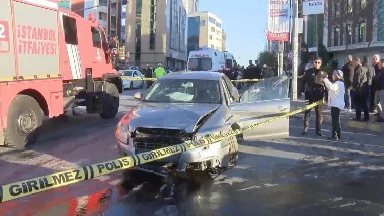 Şişli’de Kontrolden Çıkan Otomobil Yayalara Çarptı: 2 Kişi Hayatını Kaybetti 6 Yaralı