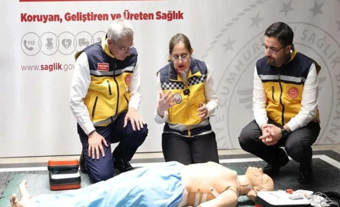 Havaalanları Ve Avm’lere Kritik Kalp Krizleri İçin ASELSAN Üretimi Otomatik Şok Cihazları Yerleştiriliyor