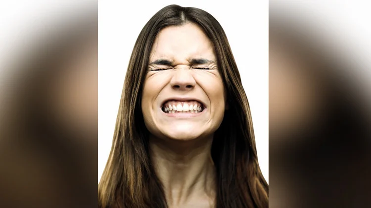 Her Dört Yetişkinden Biri Stres Kaynaklı Diş Sıkma Problemiyle Mücadele Ediyor