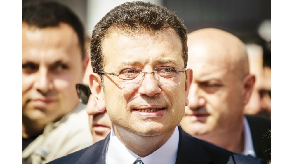 İstanbul Büyükşehir Belediyesi Yolsuzluk İddianamesi Mahkemece Kabul Edildi