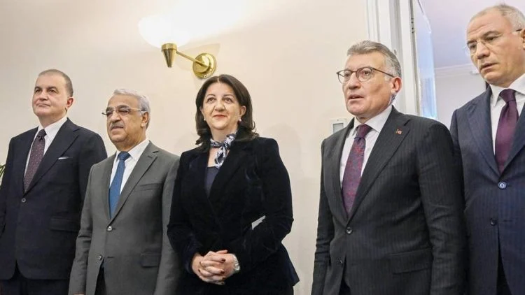 İmralı Heyeti Ak Parti Görüşmesinde Barış Süreci İçin Hukuki Zemin Vurgulandı