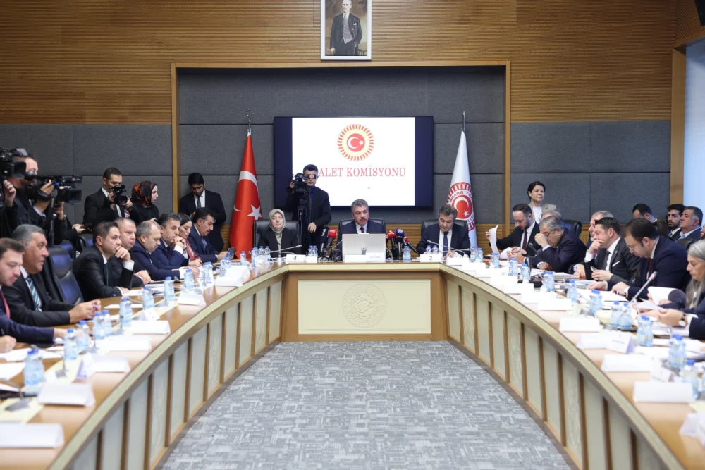 Türk Ceza Kanunu Değişiklikleri Ve Yeni İnfaz Düzenlemeleri Komisyonda