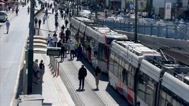 İstanbul Maratonu Nedeniyle T1 Kabataş-bağcılar Tramvay Hattı Sefer Saatleri Değiştirildi