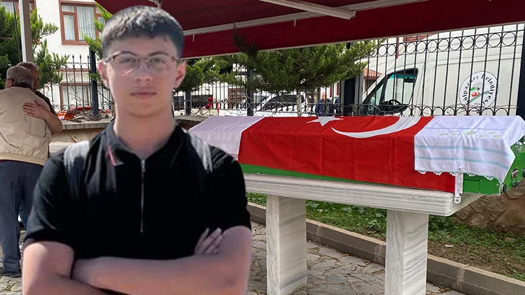 İstanbul Kartal’daki Lise Kavgasında Yumruk Sonucu Hayatını Kaybeden Öğrenci Toprağa Verildi