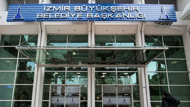 İzbeton Davasında İhaleye Fesat İddiaları İçin 44 Sanık Hakim Karşısına Çıktı