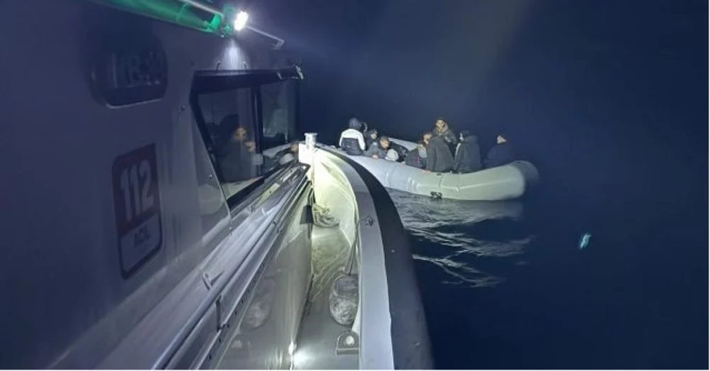 İzmir’de Sahil Güvenlik Operasyonlarında 120 Düzensiz Göçmen Kurtarıldı Ve Yakalandı