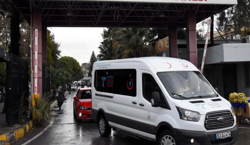 İzmir’de Narkotik Operasyonunda Polise Silahlı Saldırı Bir Memur Yaralandı