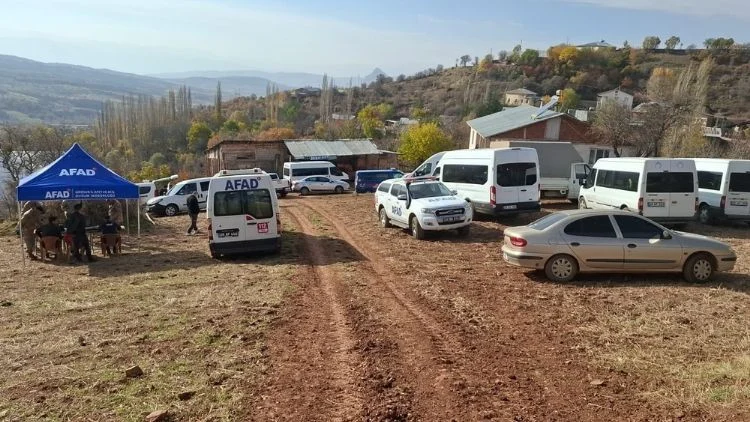 Kayıp İhbarı Yapılan 18 Yaşındaki Genç Evine Yakın Mevkide Yaşamını Yitirmiş Halde Bulundu