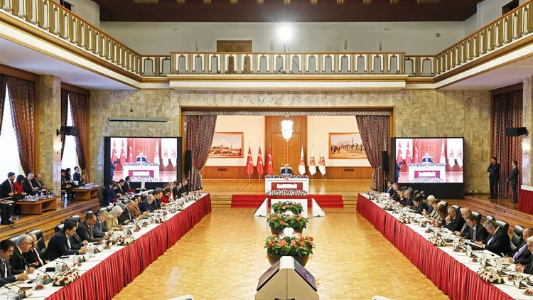 Meclis Komisyonu’nda Üniter Devlet Yapısı Kırmızı Çizgi Vurgusu