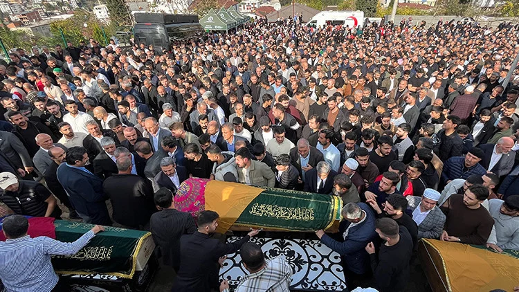 Kocaeli Dilovası’ndaki Fabrika Yangınında 6 Kişi Yaşamını Yitirdi