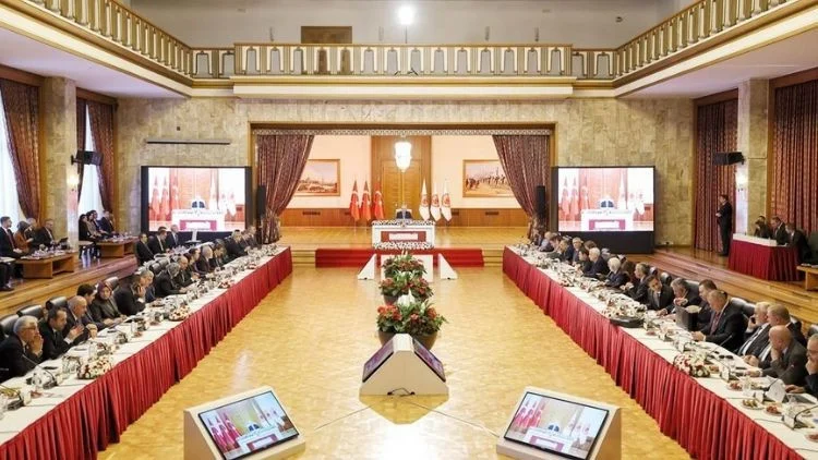 Komisyon Gizli Görüşmelerle Sona Yaklaşıyor Tutanaklar 10 Yıl Saklı Kalacak