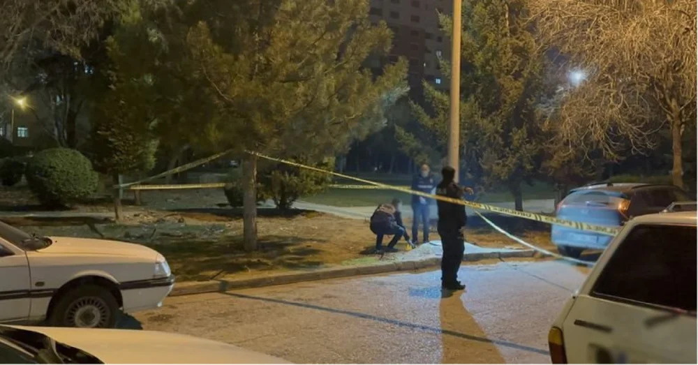 Konya’da Kafede Çıkan Silahlı Ve Bıçaklı Çatışmada İki Kişi Yaralandı Bir Zanlı Yakalandı
