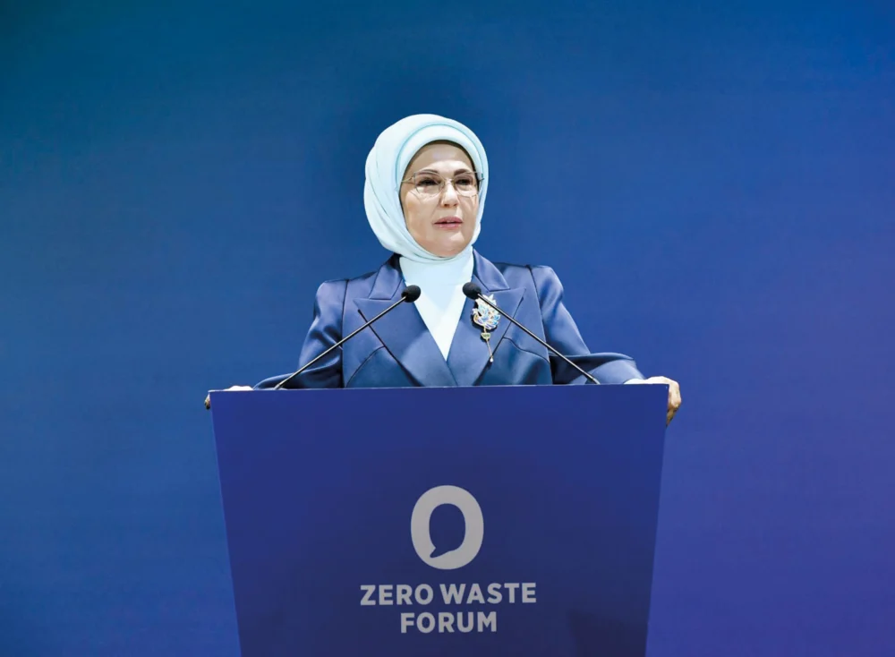 Emine Erdoğan İstanbul Aile Vakfı İle Görüştü Aile Kurumunu Güçlendirme Çalışmaları Ele Alındı