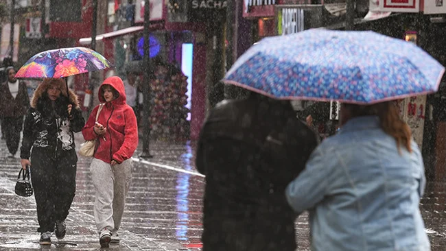 Meteoroloji’den Üç İle Sarı Kodlu Uyarı Hafta Sonu Kuvvetli Kar Yağışı Bekleniyor