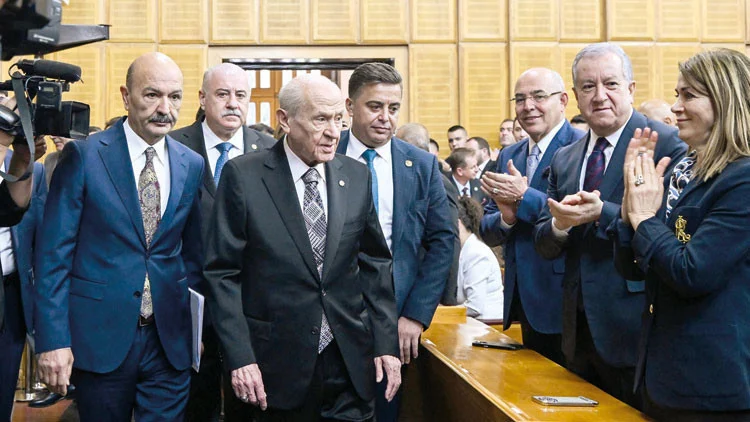 Bahçeli İmralı’ya Heyet Gönderilerek Öcalan’dan Mesaj Alınması Çağrısında Bulundu