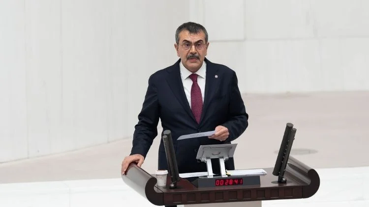 Milli Eğitim Bakanı Tekin Çocukların Emanet Olduğu Bilinciyle Eğitimde Demokratikleşme Vurgusu Yaptı