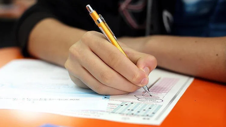 Milli Eğitim Bakanlığı Beceri Odaklı Yeni Sınav Soru Modeli Üzerinde Yoğunlaşıyor