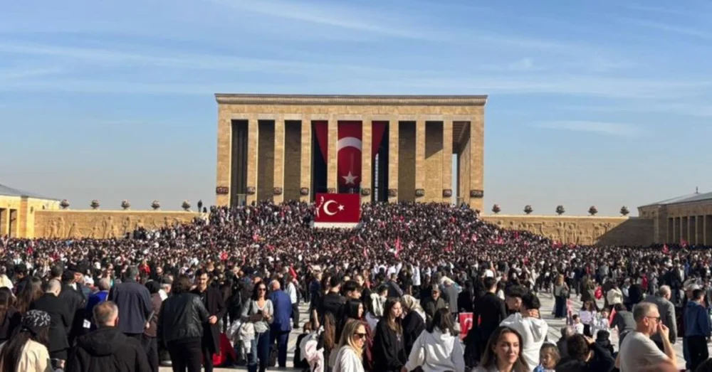 Anıtkabir 10 Kasımda Rekor Ziyaretçi Sayısına Ulaştı