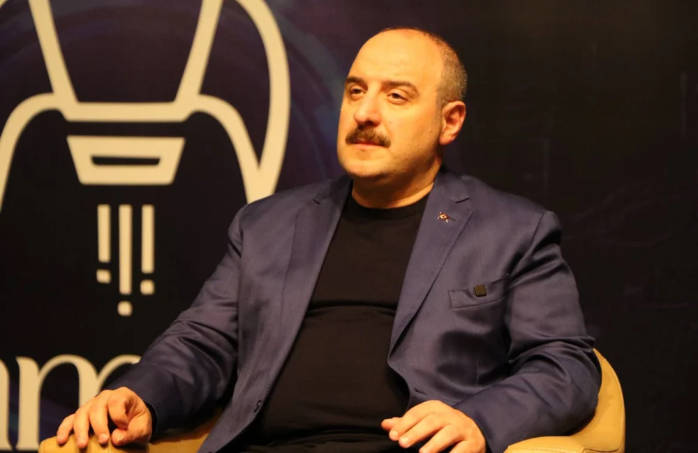 Mustafa Varank Türkiye’nin En Büyük Sorunlarından Biri Sağlıklı Bir Muhalefetin Olmayışı