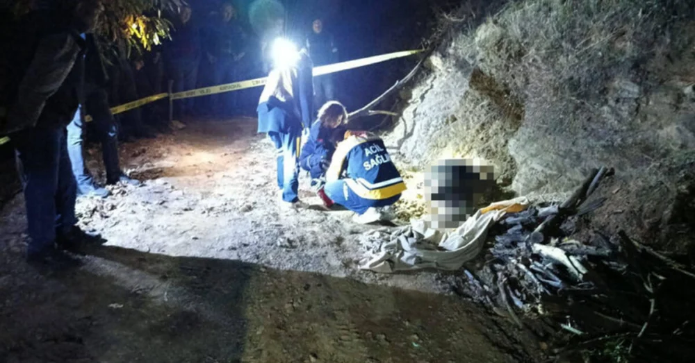 Nazilli’De Yaşlı Adam Traktörünün Yanında Yaşamını Yitirdi