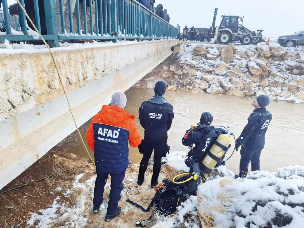 Okul yolunda facia… 3 çocuk öldü baba aranıyor