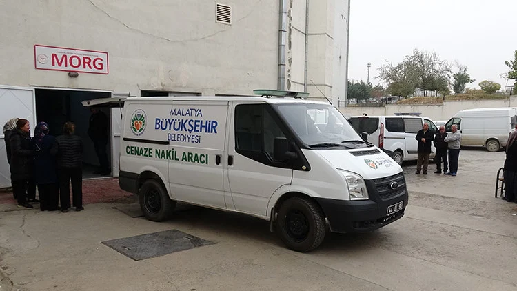 Malatya’da Okulda Kalp Krizi Geçiren 12 Yaşındaki Öğrenci Yaşamını Yitirdi
