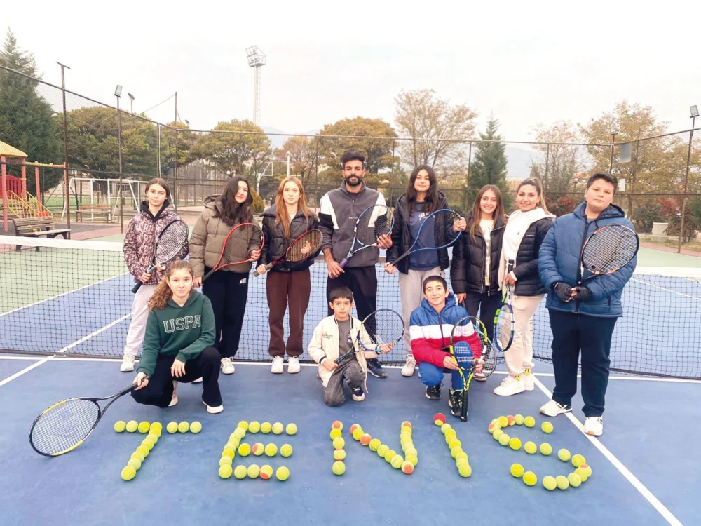 Osmancıkta Terk Edilmiş Tenis Kortu Nuray Karakaya Sayesinde Bir Yaşam Merkezi Oldu