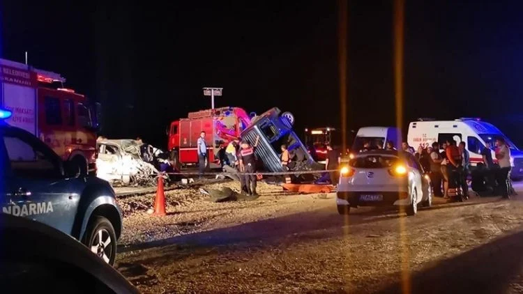 Osmaniye’de Feci Trafik Kazası Üç Can Aldı İki Kişi Yaralandı