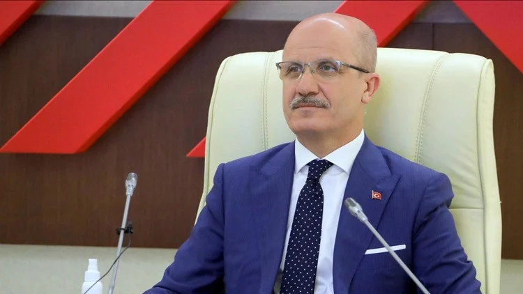 YÖK Üniversite Eğitimini Üç Yıla İndirme Planını Açıkladı