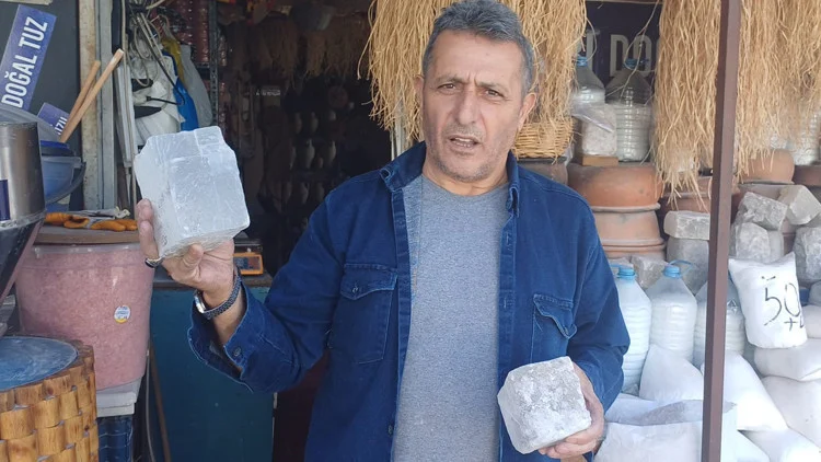 Kayseri’de 15 Yıldır Pakistan’dan Gelen Mineral Zengini Tuzlar Sofralara Sunuldu