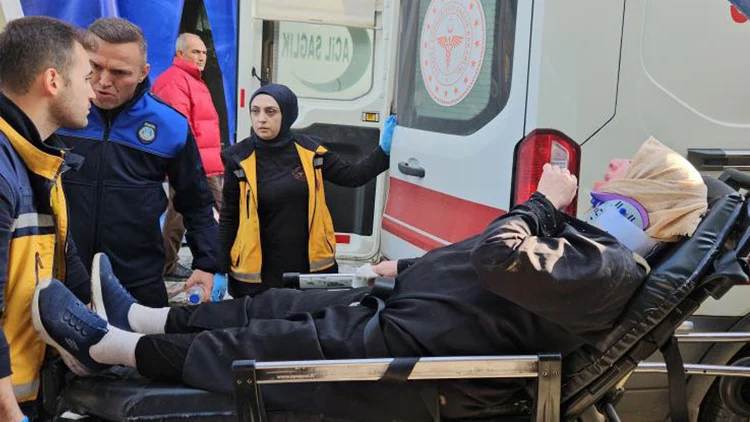 Edirne’de Kaldırım Kazası: 51 Yaşındaki Kadın Ağır Yaralandı Belediyeye Tepki Büyüyor