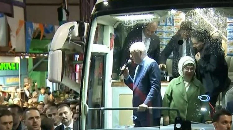 Cumhurbaşkanı Erdoğan Rize’deki Heyelan Bölgelerini İnceledi Yeniden Yapılanma Sürecini Değerlendirdi