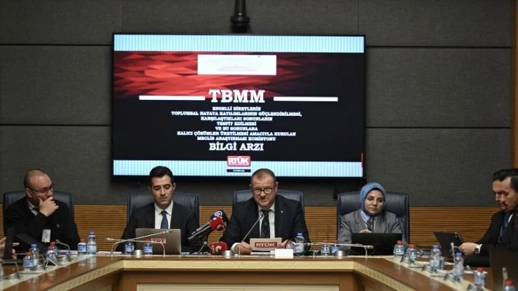 RTÜK Ayrımcılık Ve Şiddet Yayınlarına Karşı Yeni Müeyyideler Üzerinde Dururken Engelsiz Medya Vizyonunu Güçlendiriyor