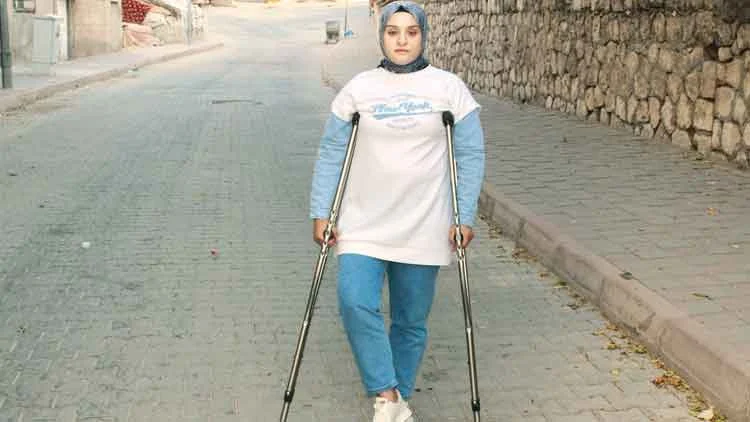 Yanlış Ameliyatla Engelli Kalan Bahar Ulu’nun 71 Bin Euro’luk Yaşam Umudu