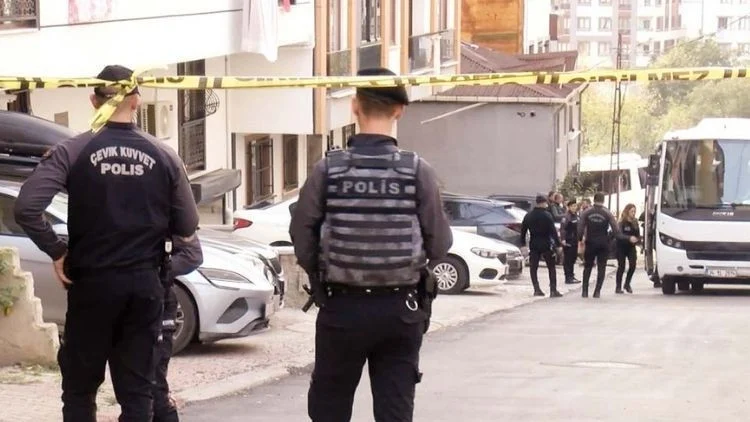 Sancaktepe’de Akraba Husumeti Kanlı Bitti Üç Kişi Hayatını Kaybetti