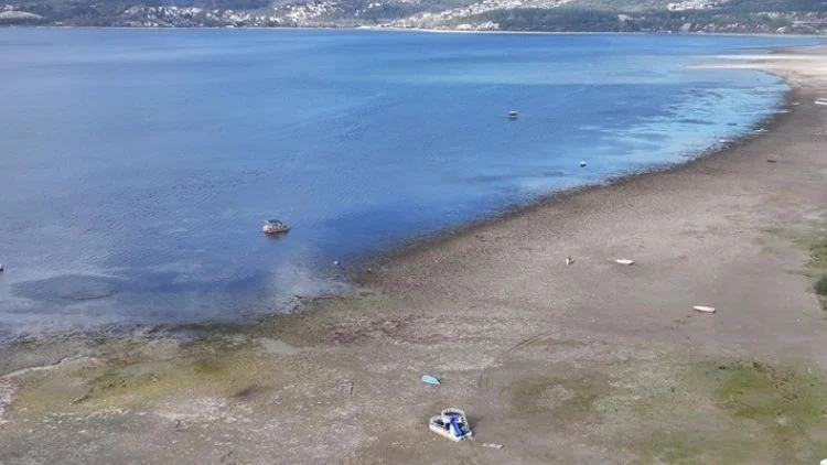 Sapanca Gölü’nde Kritik Su Seviyesi Düşüşü Yetkilileri Alarma Geçirdi