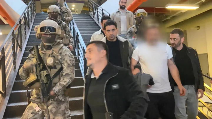 Sarıyer’de Beinsport Binasına Oyuncak Silahla Giren Şahıs Tutuklandı