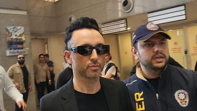 Şarkıcı Mabel Matiz Hakkında Müstehcen Yayın Suçlamasıyla 3 Yıla Kadar Hapis İstemi