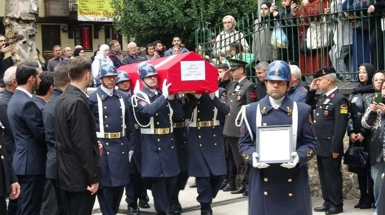Şehit Jandarma Astsubay Tacettin Gün Bursa’da Binlerin Katılımıyla Son Yolculuğuna Uğurlandı