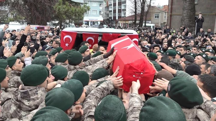 Şehit Polis Emre Albayrak’a Samsun’da Düzenlenen Törenle Son Veda